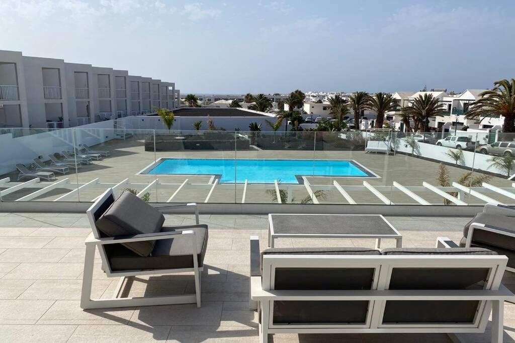 Oasis View Lanzarote Apartment Коста Тегисе Екстериор снимка