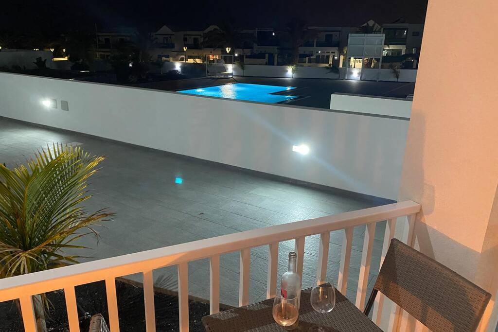 Oasis View Lanzarote Apartment Коста Тегисе Екстериор снимка